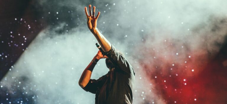 5 tricks to become a successful indie artist