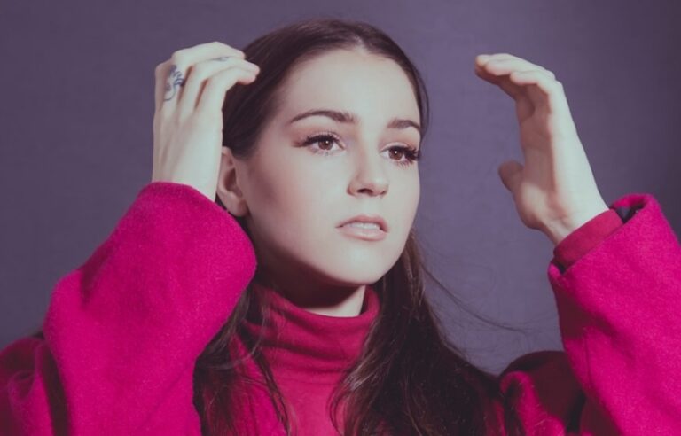 Isabel Wood - Ghost 3am