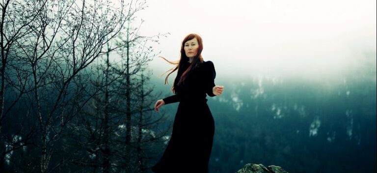 Emaline Delapaix - With Every Beat (Album)