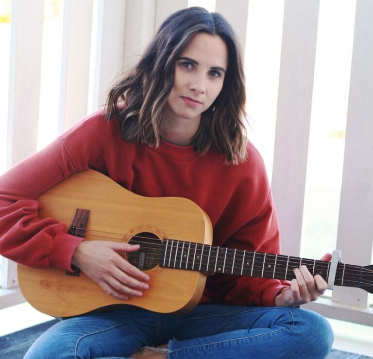 Justina Ward - Drifter