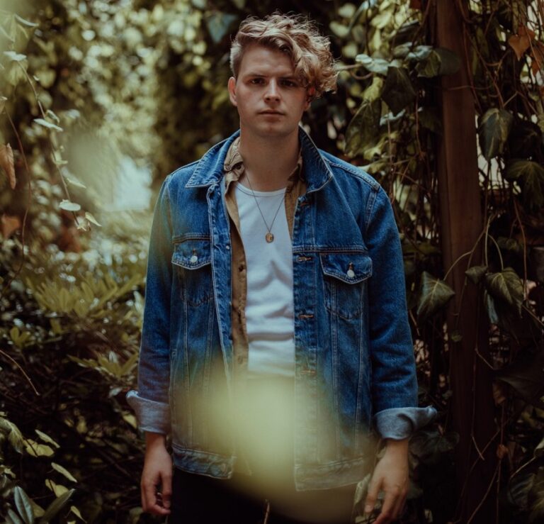 Drew Thomas - Bohemians